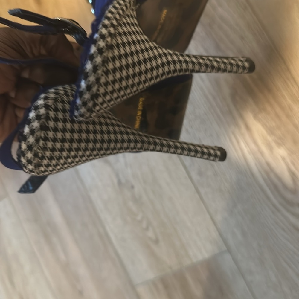 Bettie Page navy Blue Suede Platform Plaid Heels Sz9 - Picture 4 of 7